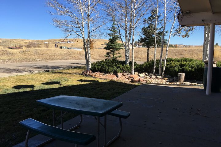 Travelers Inn & Suites