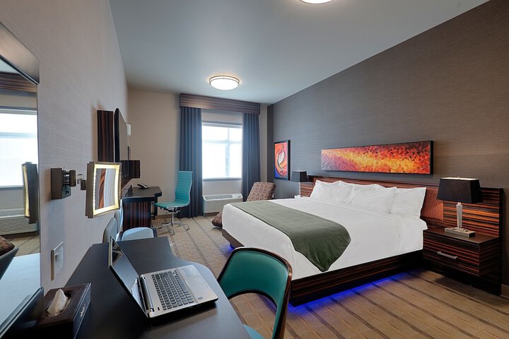 Room 13 of 31