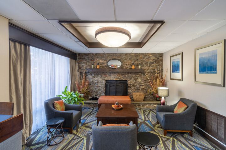 Hotel 2 of 41