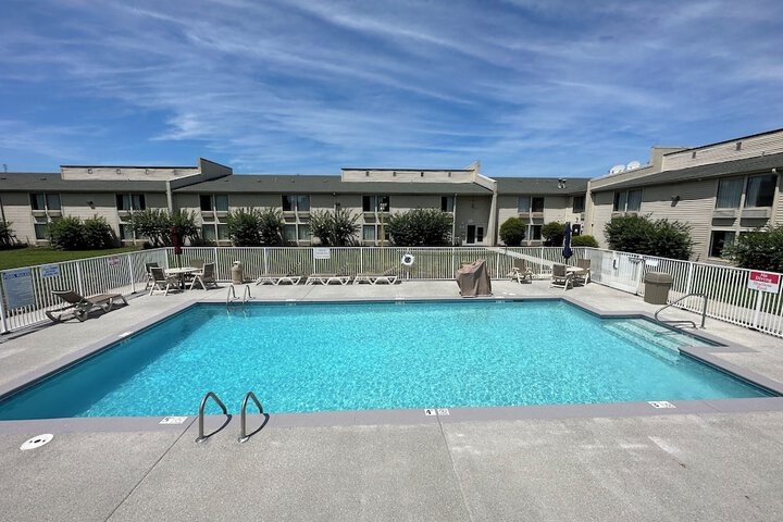 Pool 17 of 67