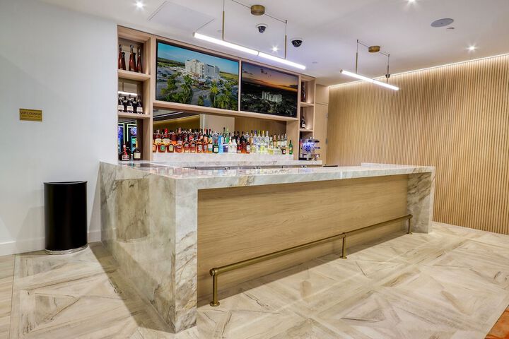 Entertainment 61 of 70