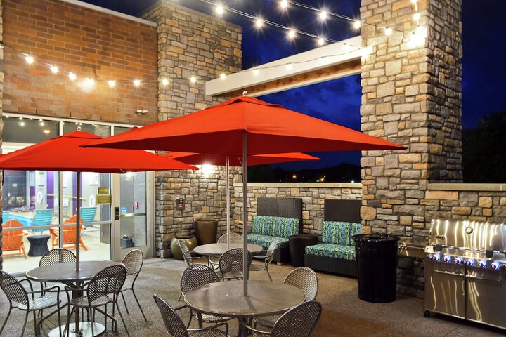 Terrace/Patio 32 of 38