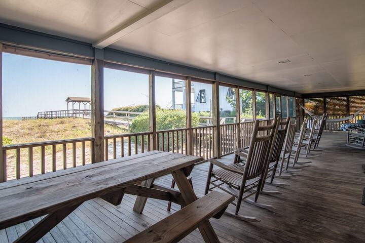 Lachicotte Vacation Rentals