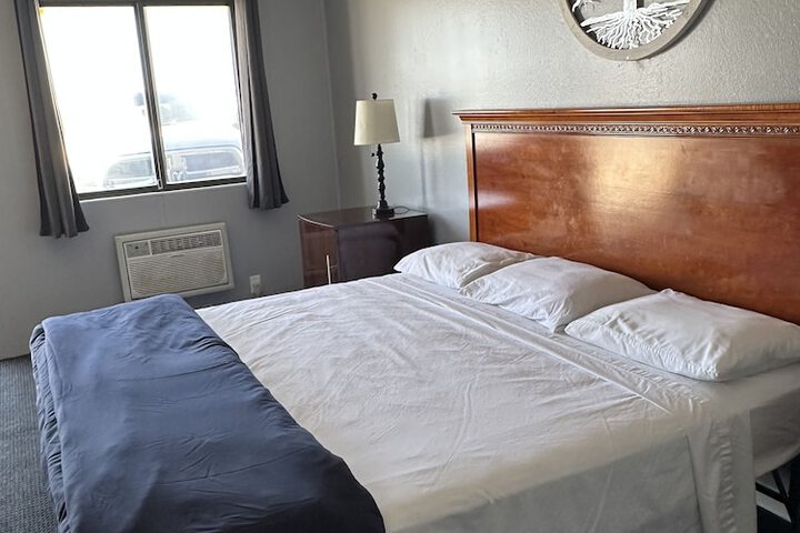 Room 17 of 26