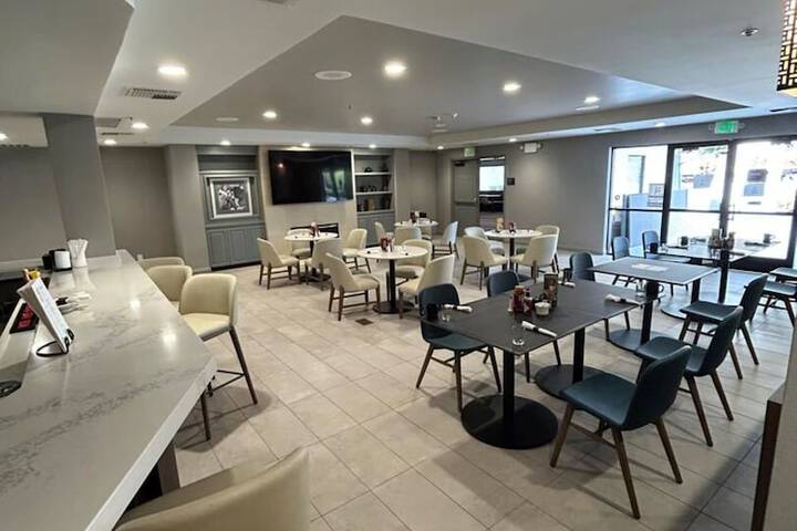 Holiday Inn Dublin-Pleasanton by IHG