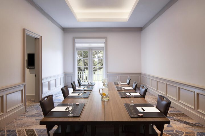 Hyatt Regency Hill Country Resort and Villas