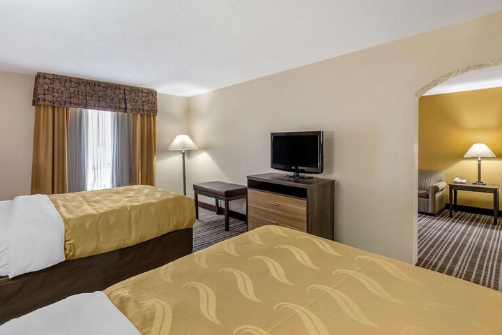 Room 12 of 36