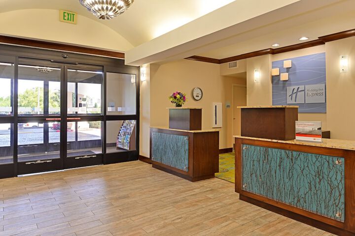 Hotel 11 of 66
