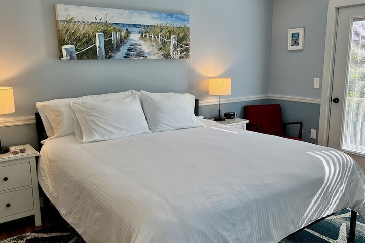Room 21 of 62