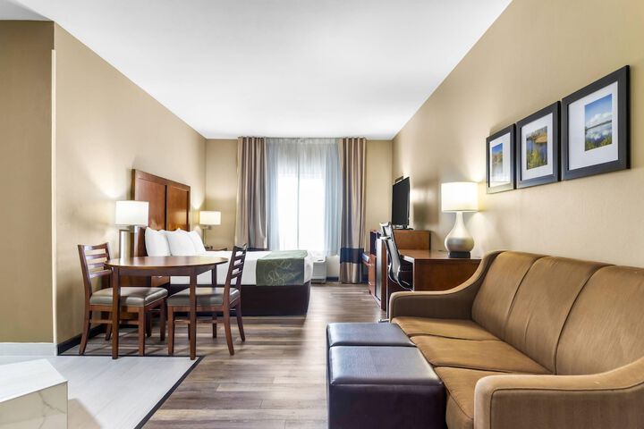 Comfort Suites Mount Vernon