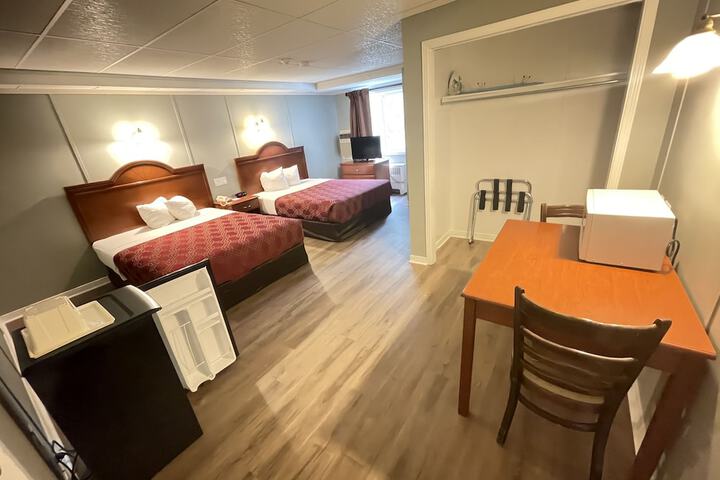Room 27 of 31