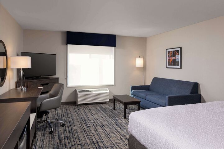 Room 11 of 55