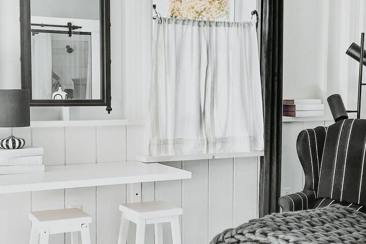 Room 194 of 230