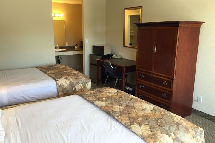 Room 26 of 47
