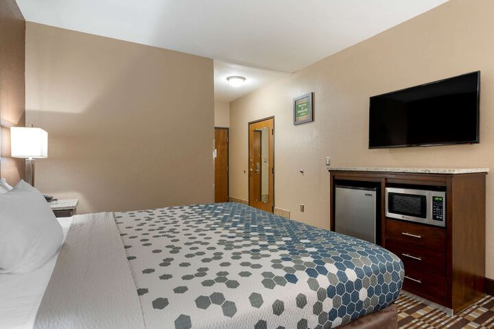 Room 26 of 40