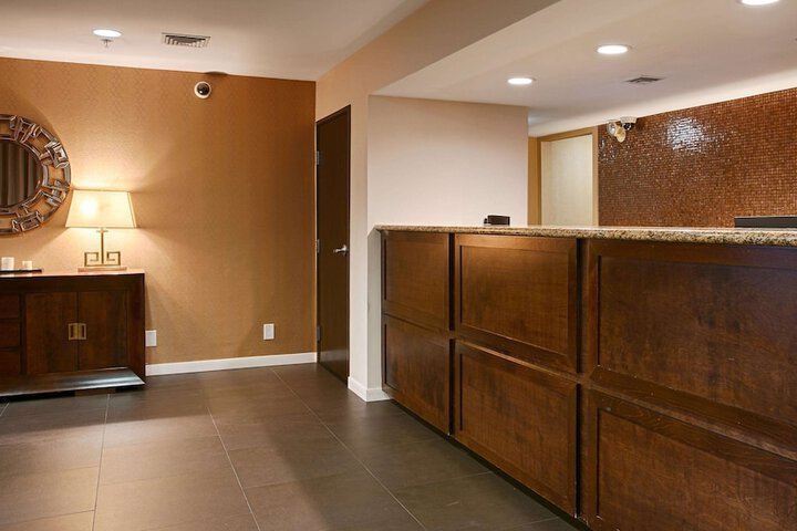 Best Western Plus Rancho Cordova Inn