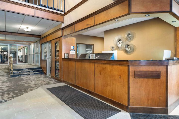 Best Western Green Bay Inn Conference Center