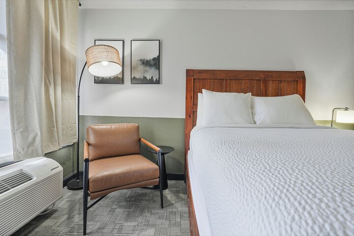 Tremont Lodge & Resort