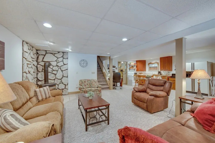 The Haven at Welsh Mountain Suites - Apt w / Patio!