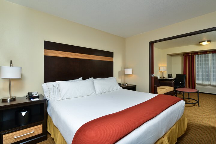 Room 145 of 245