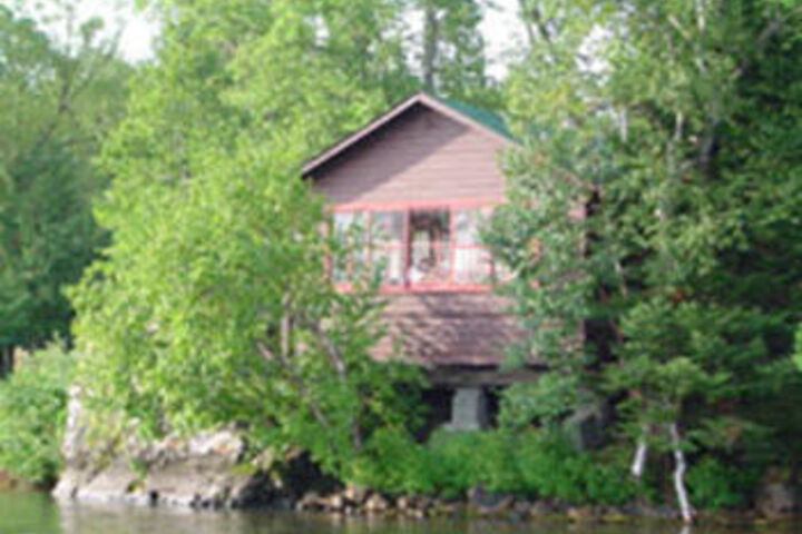 Grey Wolf Lodge