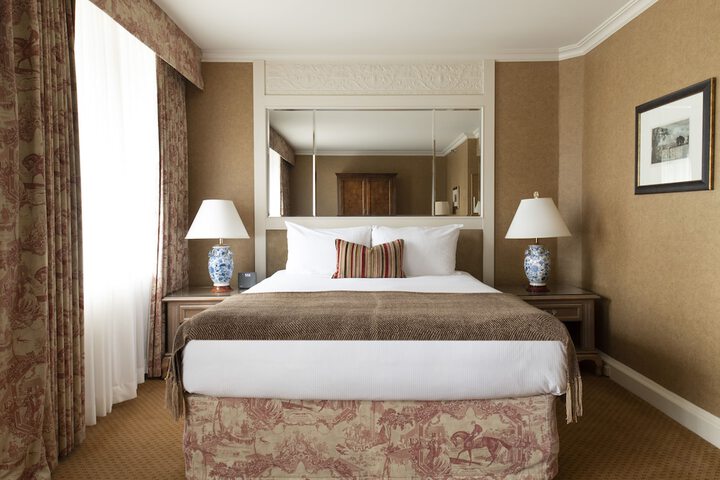 Room 22 of 53