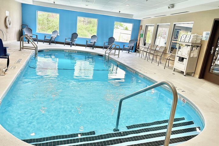 Pool 10 of 80