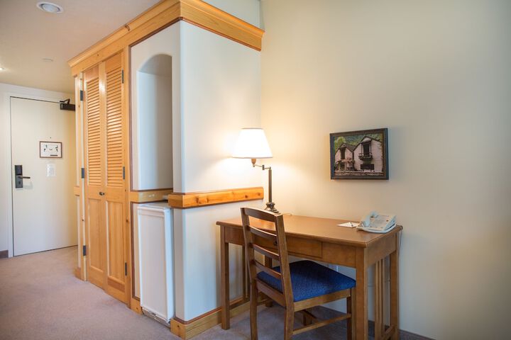 Room 26 of 53