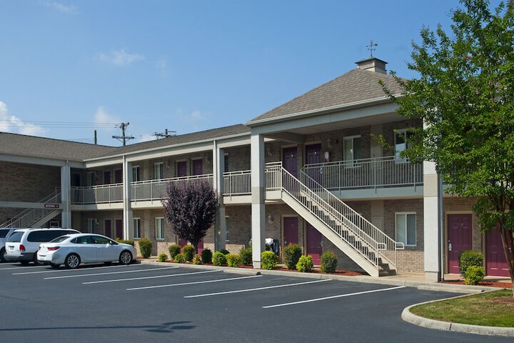 Hotel 6 of 70