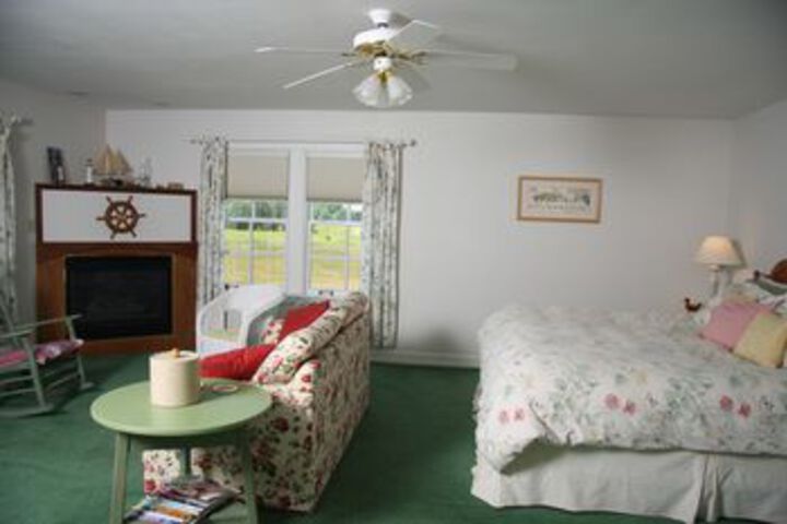 Brightwood Inn