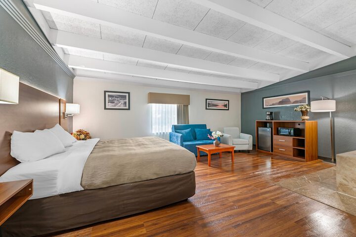 Quality Inn & Suites Kansas City - Independence I-70 East