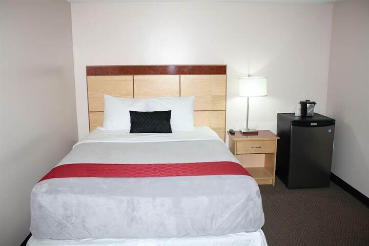 Room 4 of 10