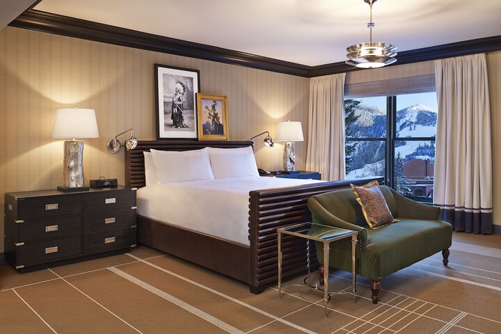 Room 20 of 76