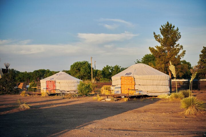 El Cosmico