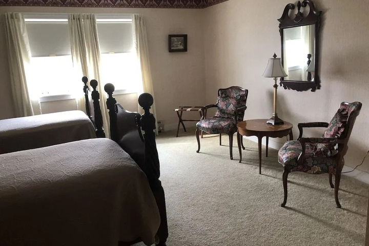 Fiddlehead Inn