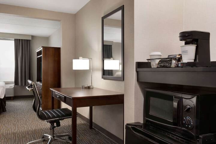 Room 22 of 46