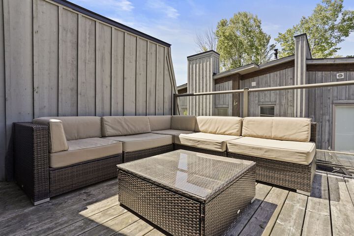 Terrace/Patio 102 of 127
