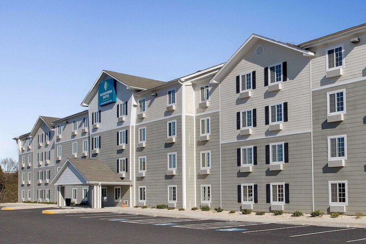 Hotel 3 of 23