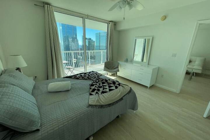 Room 58 of 265