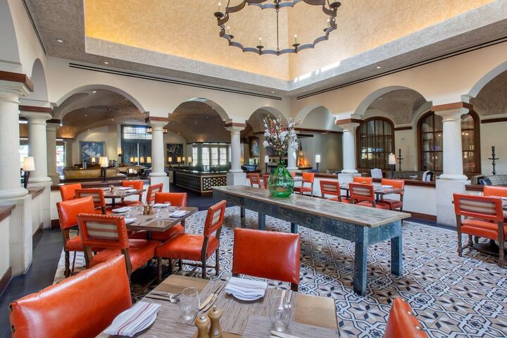 Dining 82 of 129