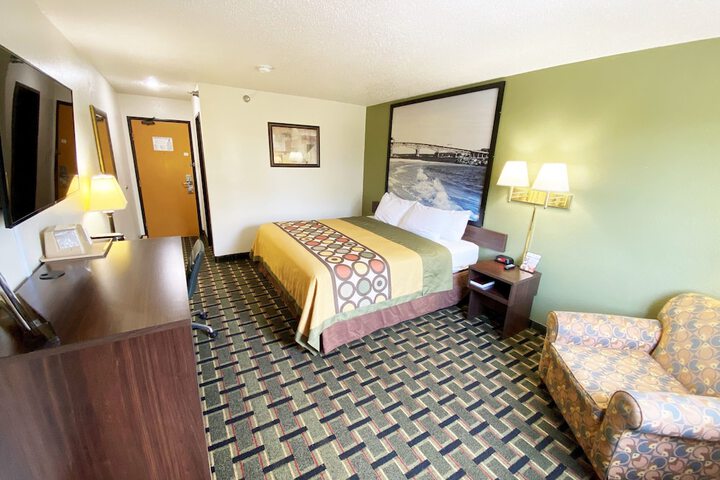 Room 30 of 40