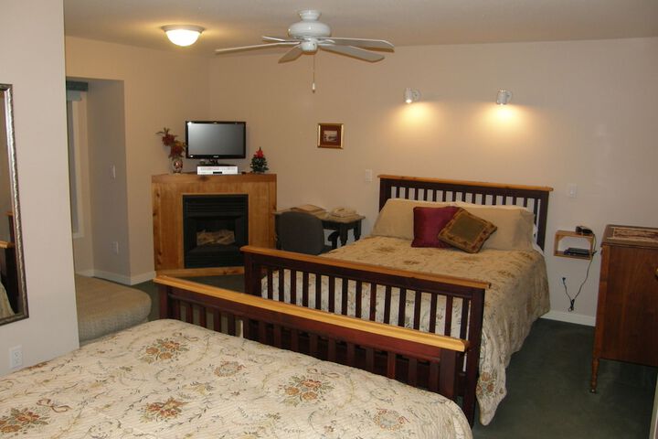 Room 21 of 49