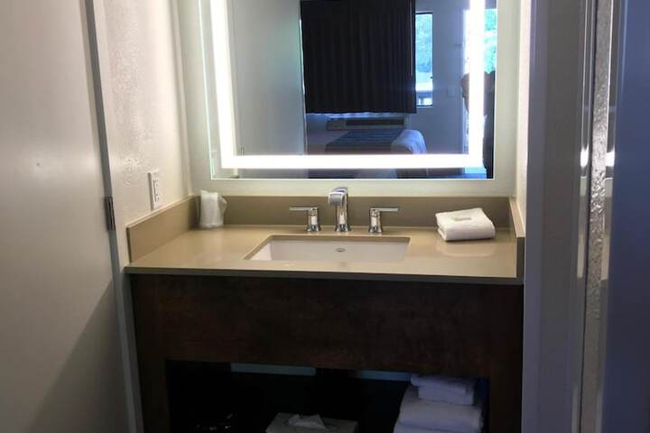 Good Nite Inn Camarillo