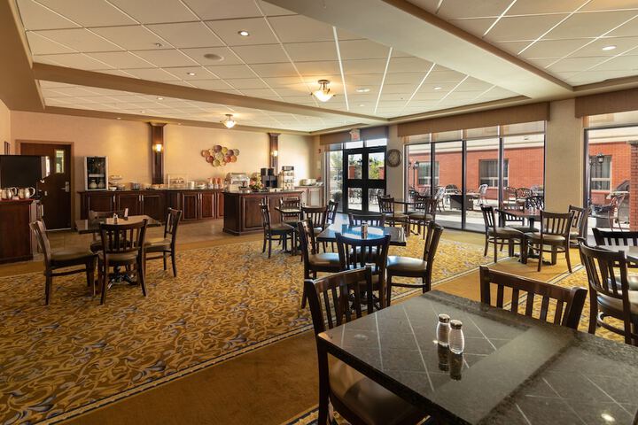 The Kanata Inn Fort Saskatchewan