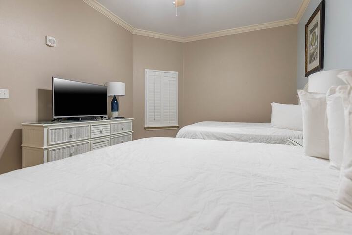 Room 19 of 44