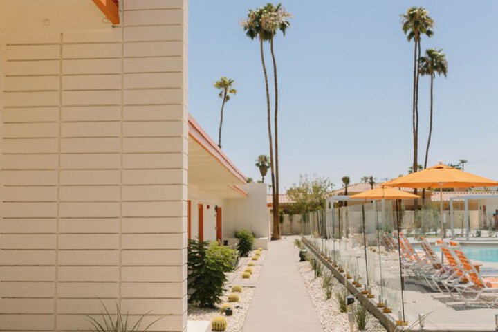 Hotel 2 of 62