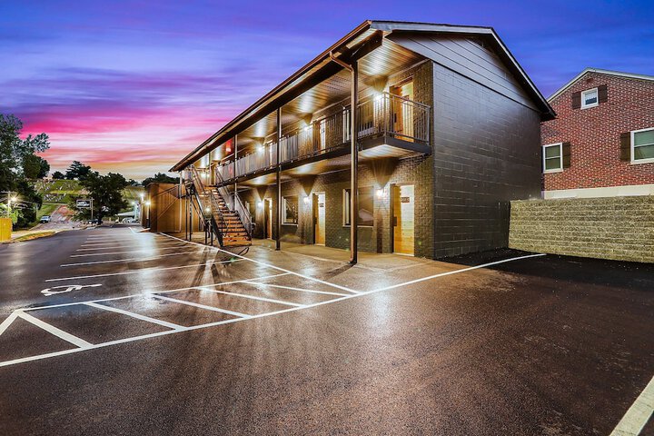 The Hermann Motel