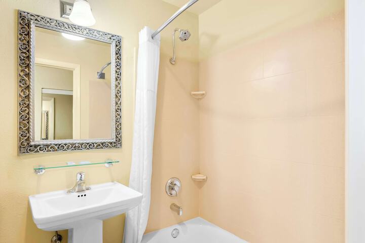 Best Western Coach House
