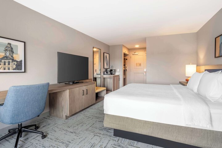 Hilton Garden Inn Charlotte / Concord