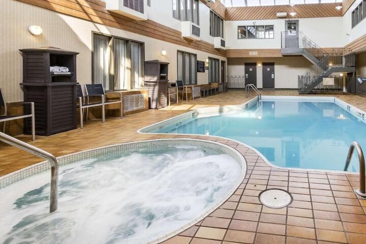 Pool 5 of 54